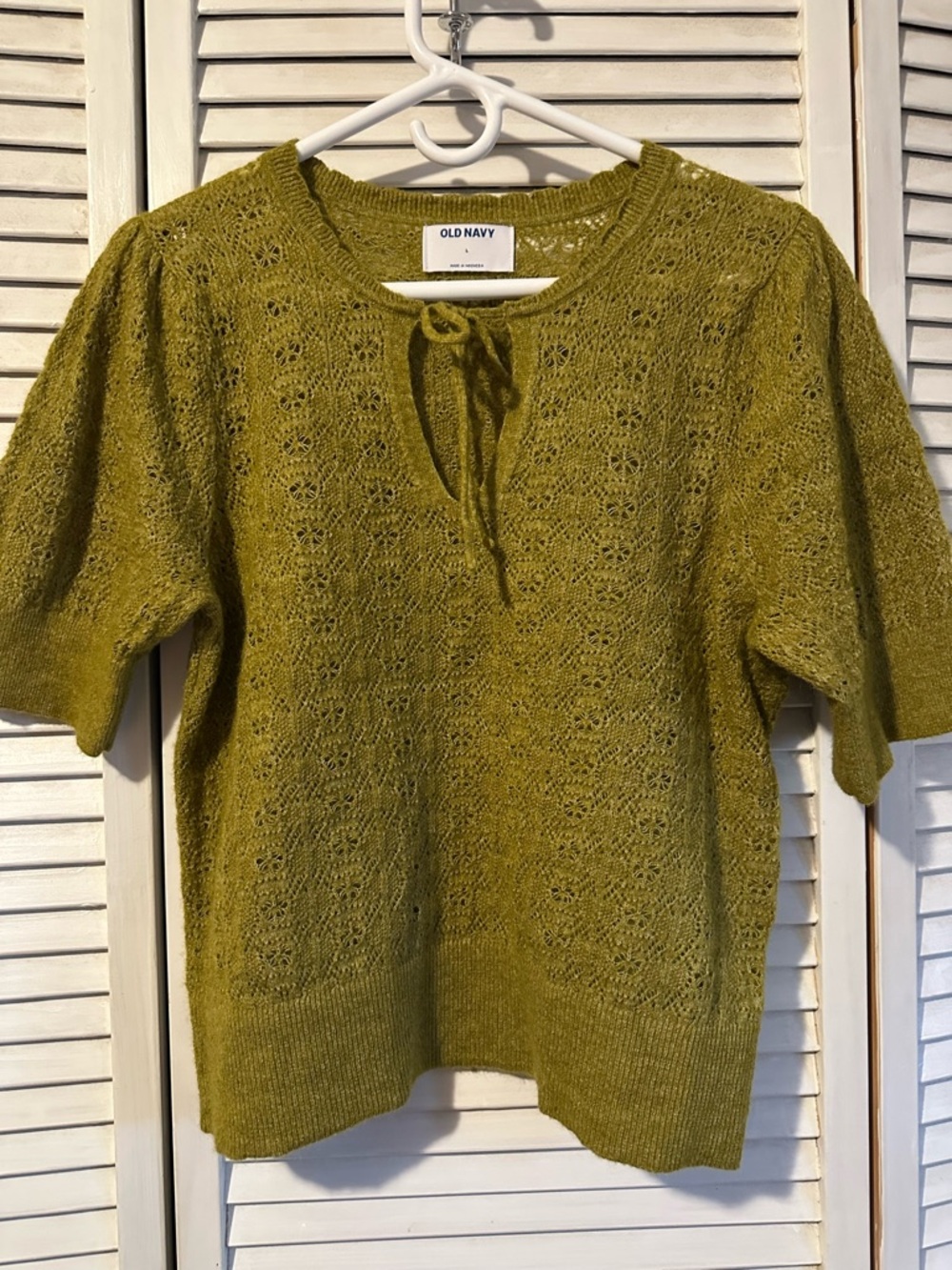 Old Navy Olive Knit Short-Sleeve Sweater Top